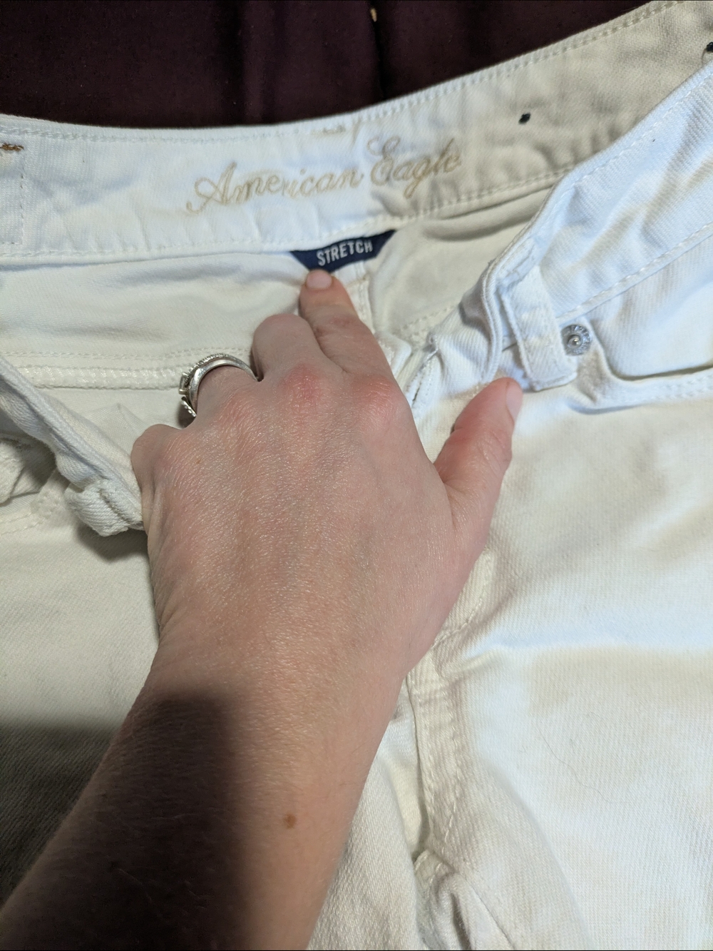 ✨ American Eagle Distressed White Denim Shorts - Picture 5 of 11